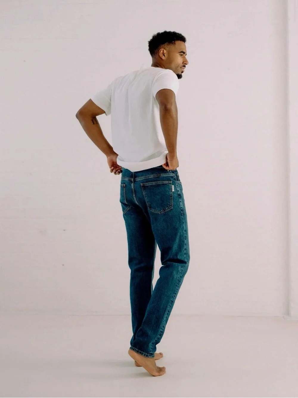 Straight-Leg Men's Jeans in Dark Blue